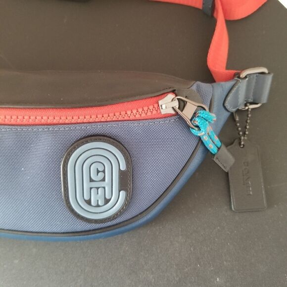 Coach Terrain Belt Bag - Picture 3 of 11